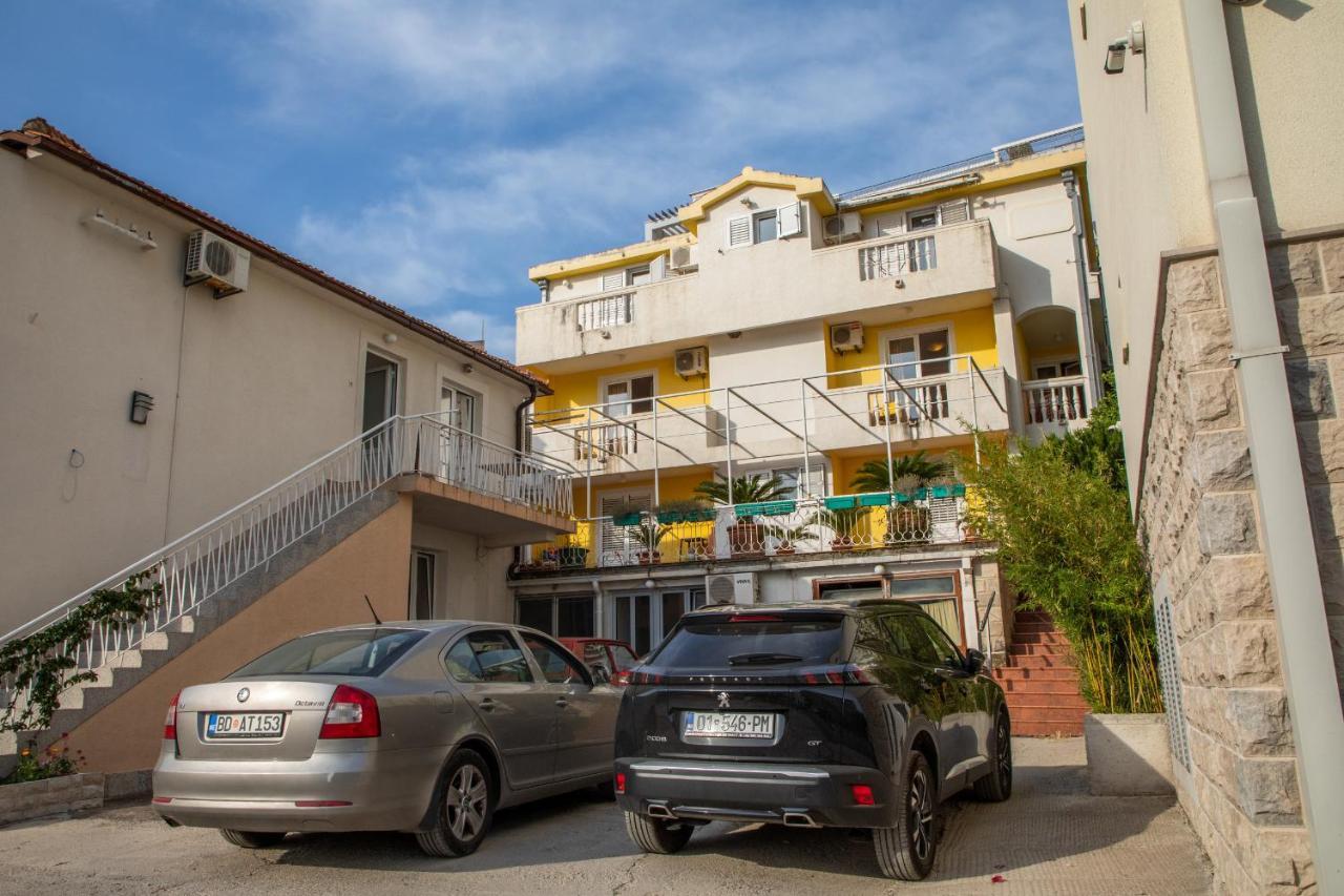 Bečići Porta Volta Apartments מראה חיצוני תמונה